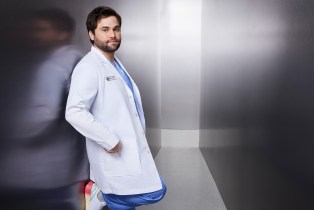 Jake Borelli in 'Grey's Anatomy'