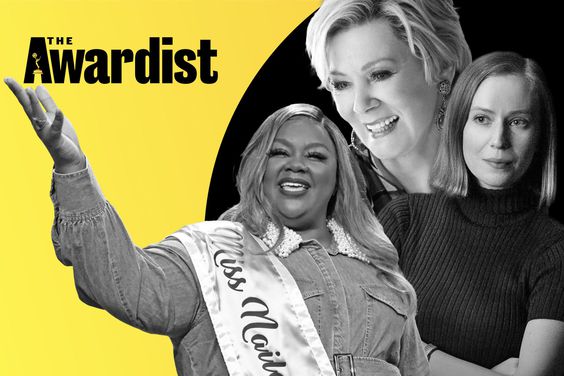 Awardist podcast Nicole Byer from Nailed It and Jean Smart and Hannah Einbinder from Hacks