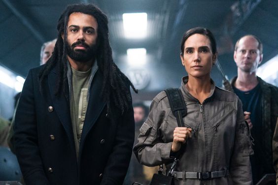 David Diggs and Jennifer Connelly on 'Snowpiercer'