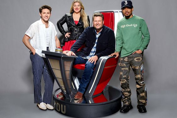 THE VOICE -- Season: 23 -- Pictured: (l-r) Niall Horan, Kelly Clarkson, Blake Shelton, Chance the Rapper